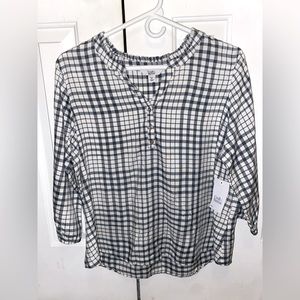 Croft & barrow gray/white blouse